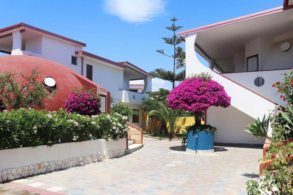 Nirvana Club Village Botricello Dış mekan fotoğraf