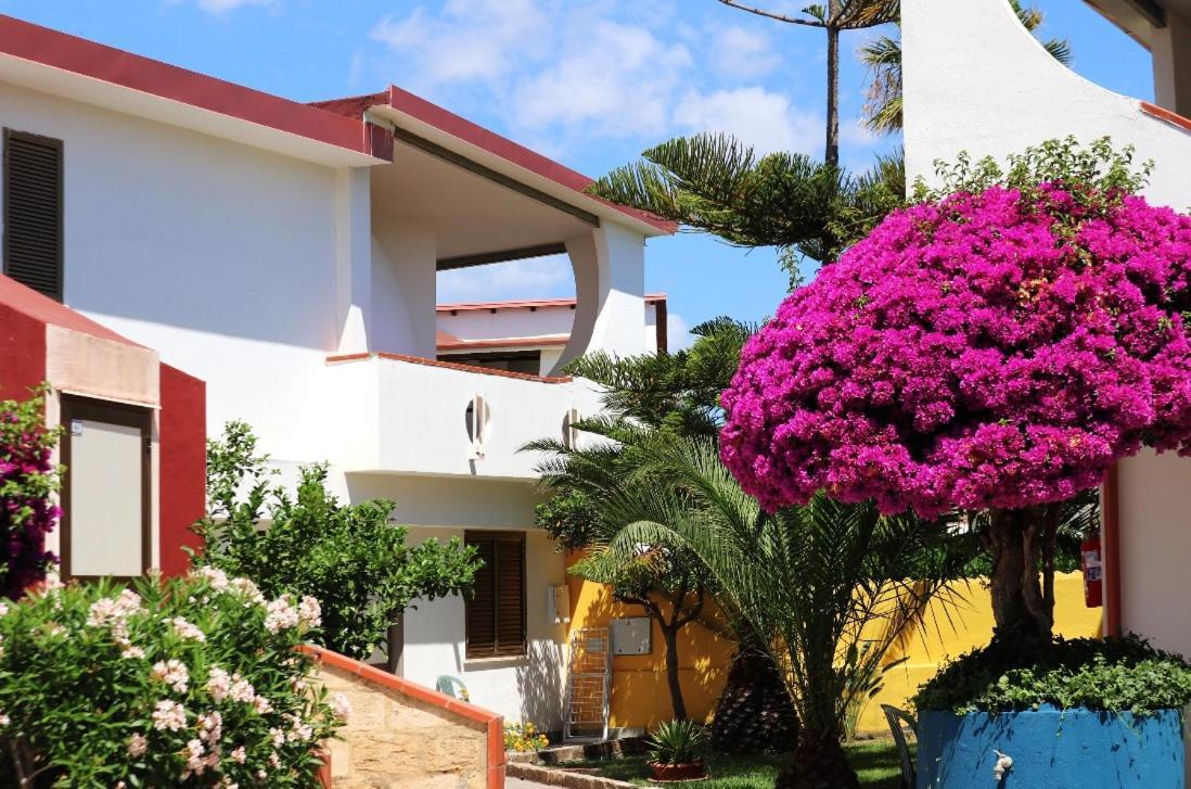 Nirvana Club Village Botricello Dış mekan fotoğraf