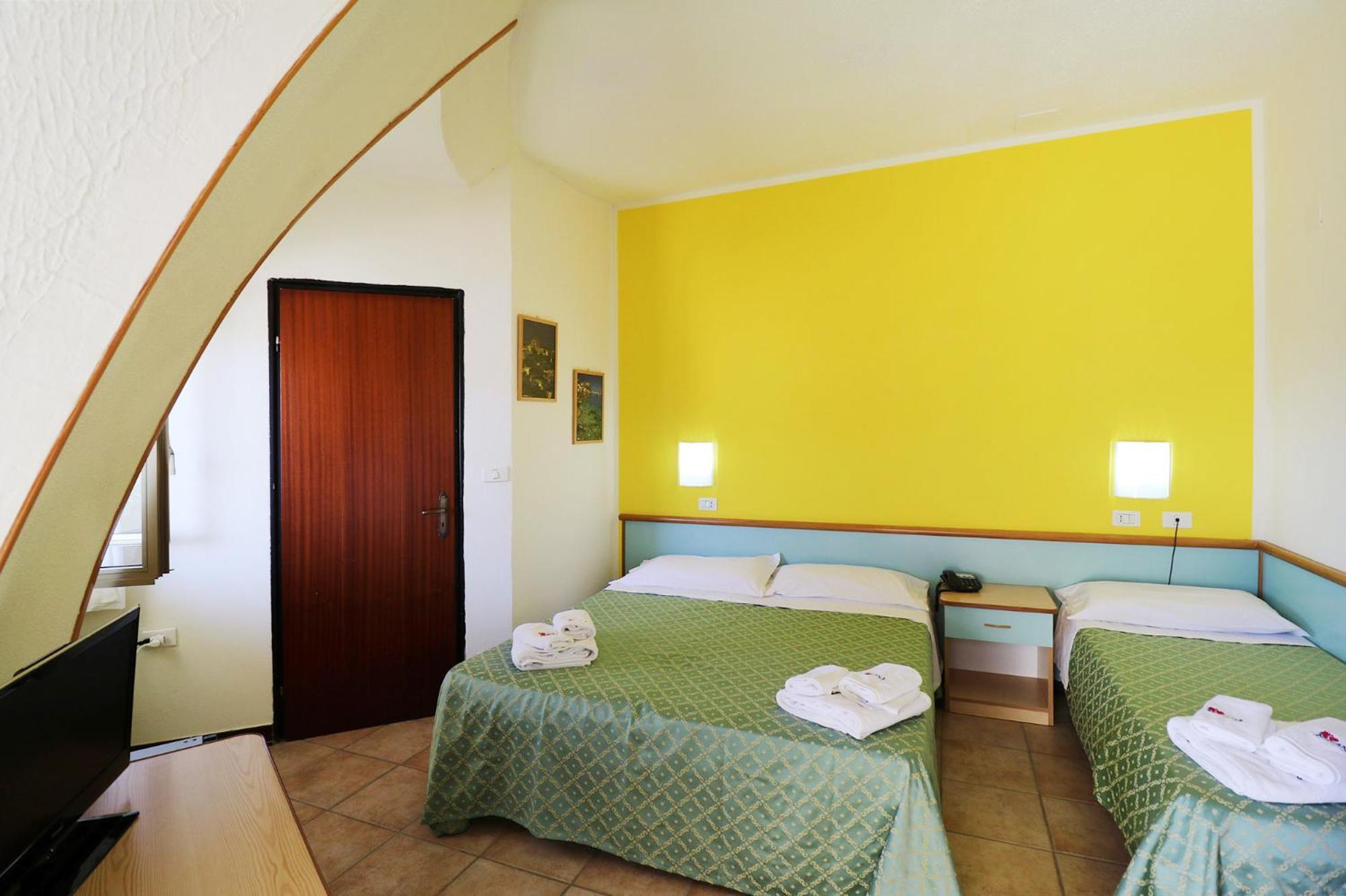Nirvana Club Village Botricello Dış mekan fotoğraf