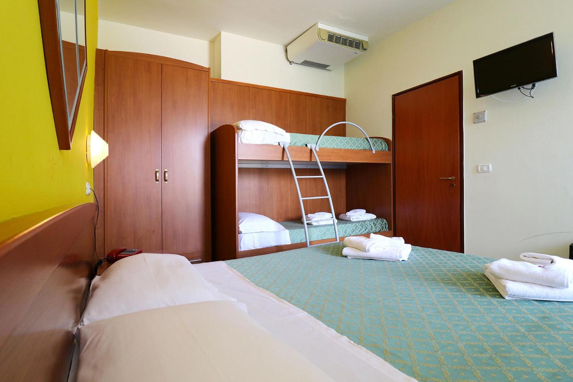 Nirvana Club Village Botricello Dış mekan fotoğraf