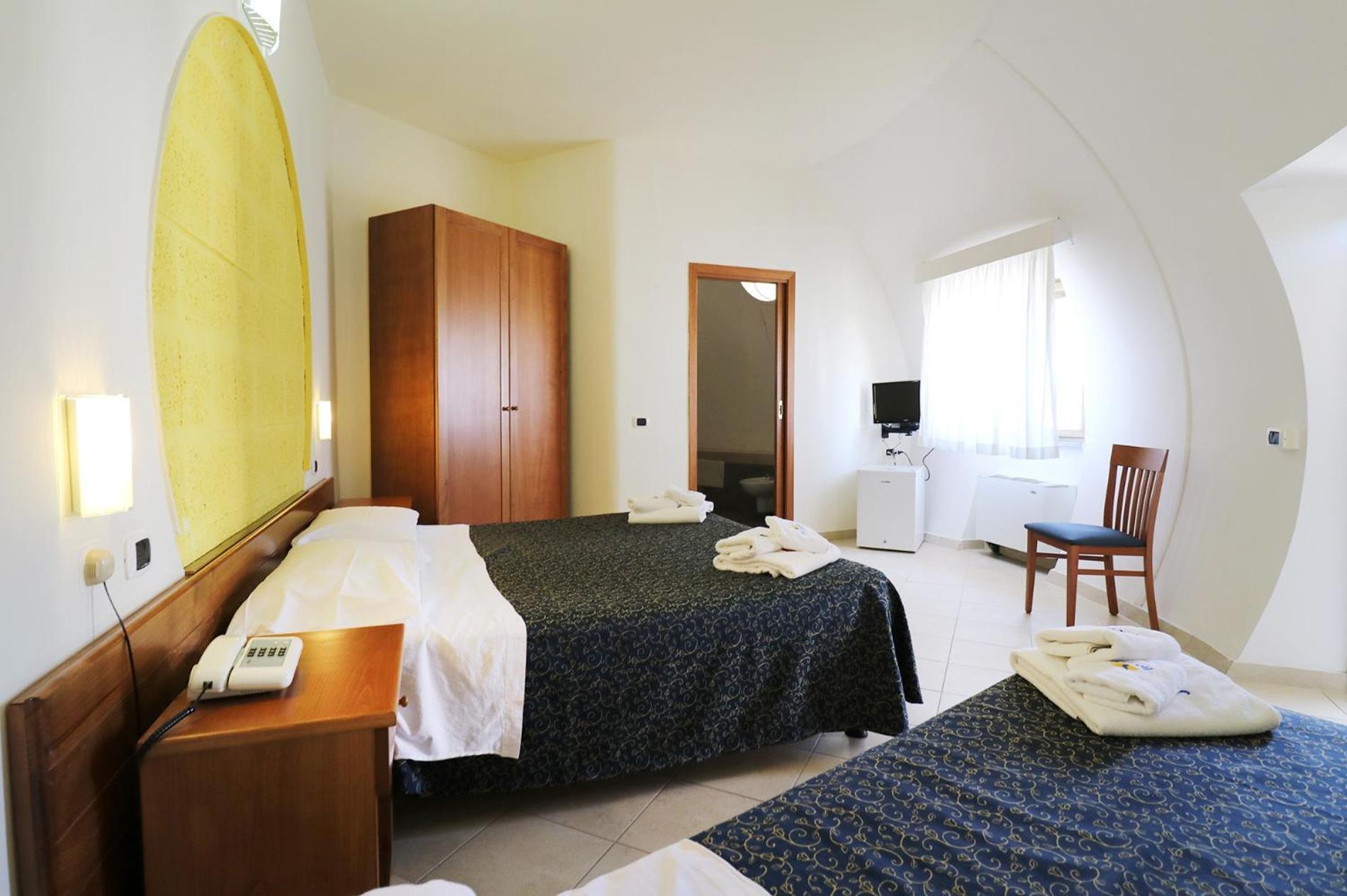 Nirvana Club Village Botricello Dış mekan fotoğraf