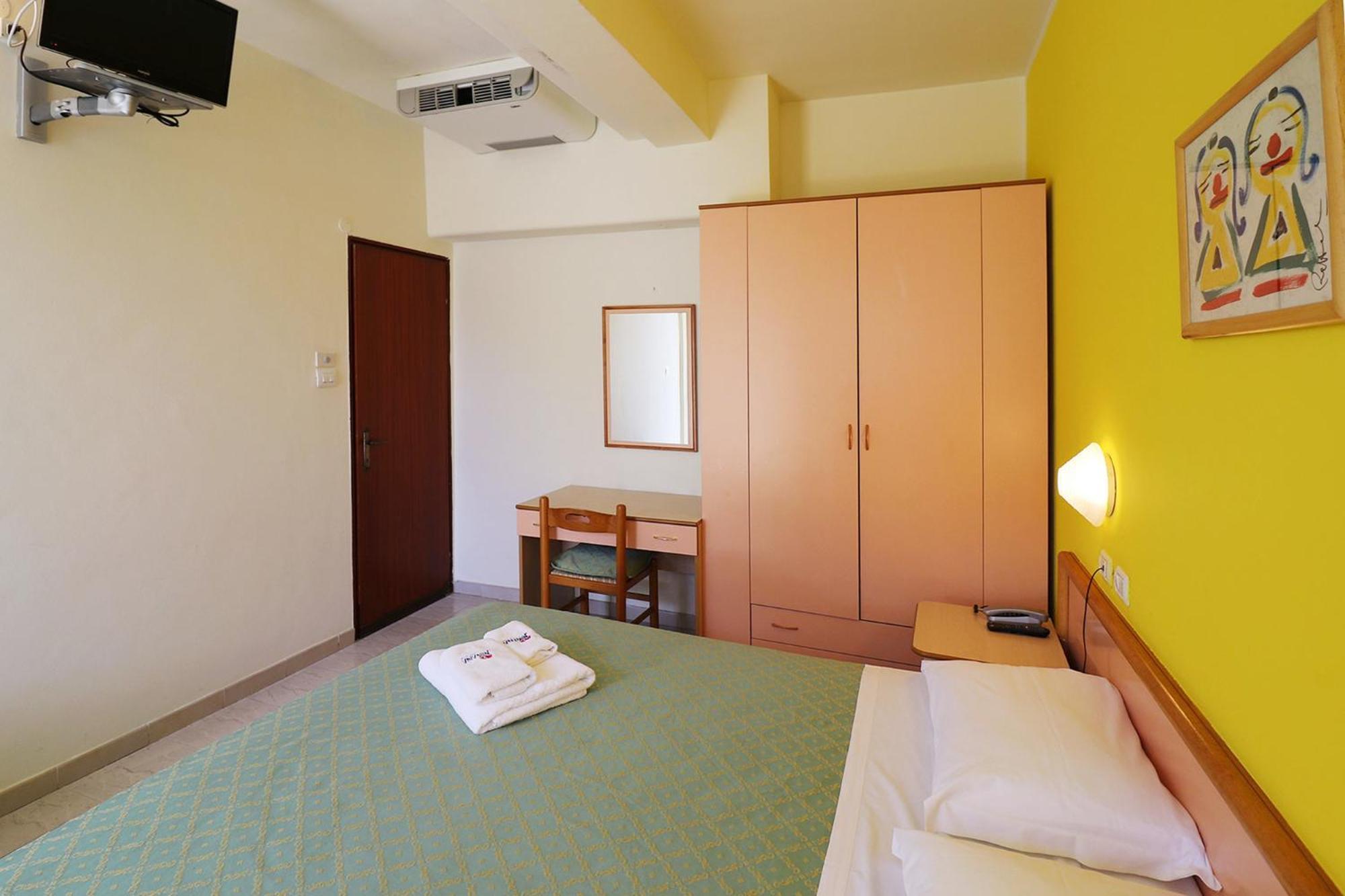 Nirvana Club Village Botricello Dış mekan fotoğraf