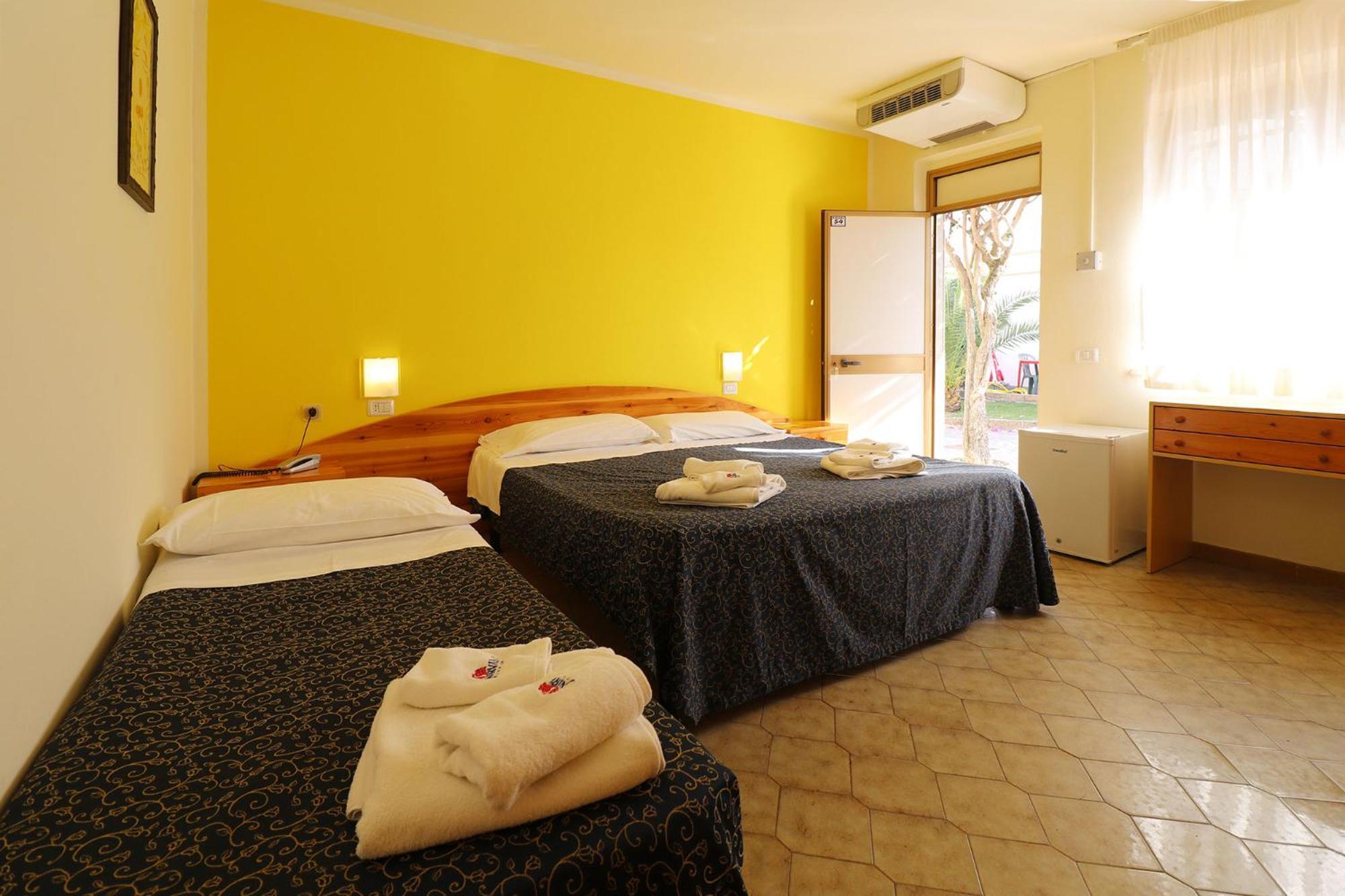 Nirvana Club Village Botricello Oda fotoğraf
